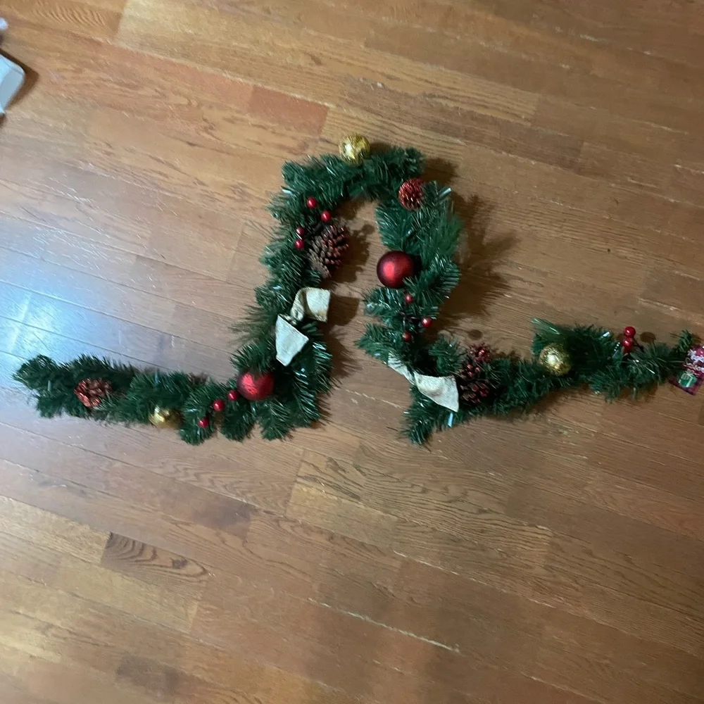 Christmas Ornamented Festive 80” Decorative Garland NWT